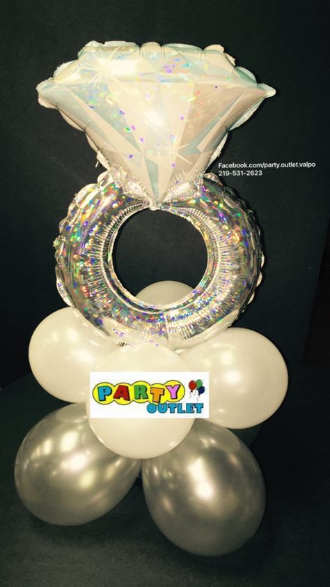 Engagement balloons Engagement Ring Balloon, Winter Engagement Party, Ring Balloon, Balloons Art, Engagement Balloons, Balloon Gifts, Balloon Centerpiece, Blowing Up Balloons, Balloon Crafts