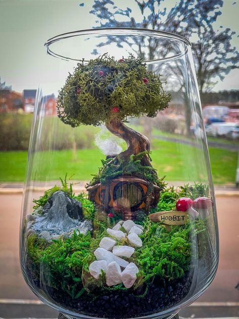 Hobbit Terrarium Moss Terrarium fairy garden accessories | Etsy Hobbit Terrarium, Artificial Terrarium, Terrarium Setup, House Terrarium, Spider Enclosure, Fairy Terrarium, Terrarium Moss, Gecko Terrarium, Jumping Spiders