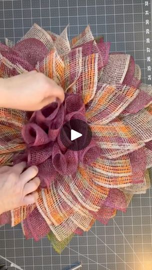 46K views · 679 reactions | If you want to watch the full tutorial I’ll leave it in the comments for you. #julieswreathboutique #craftingcommunity #CraftingFun #CraftingJoy | Julie's Wreath Boutique | Julie's Wreath Boutique · Original audio Julie Wreath Boutique, Julia’s Wreaths, Julie’s Wreath Boutique, Poly Burlap Flower Wreath Tutorial, Fall Mesh Wreaths, Easy Wreaths, Crafts Room, Pumpkin Fall Decor, Diy Crafts Room Decor