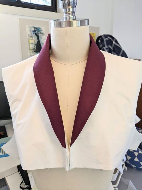 Practice drafting and sewing the shawl collar
#rollcollar #patternmaking #selfdrafting Shawl Collar Pattern Drafting, Collar Pattern Drafting, Shawl Collar Pattern, Churidar Neck Designs, Sewing Easy Diy, Sewing Clothes Women, Rolled Collar, Yoga Health, Pattern Drafting