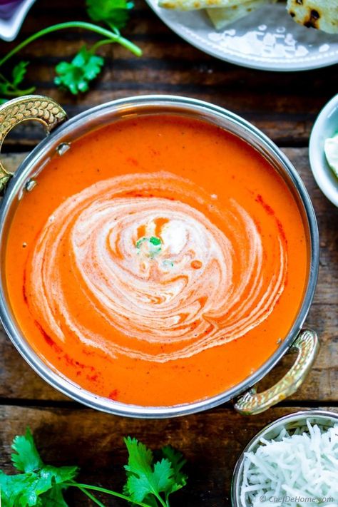 Easy Indian Tikka Masala Sauce Recipe | ChefDeHome.com Masala Sauce Recipe, Indian Tikka Masala, Tikki Masala, Telur Goreng, Indian Sauces, Tikka Masala Sauce, Keju Cheddar, Masala Sauce, Tikka Masala Recipe