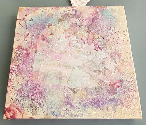 Mixed Media Art Ideas Altered Canvas, Mixed Media Backgrounds Ideas, Canvas Art For Beginners, Ceramic Masks, Group Art Projects, Journaling For Beginners, Mixed Media Diy, Altered Canvas, Milk Dessert