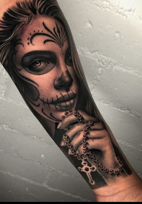 Day Of The Dead Skull Tattoo, Day Of The Dead Girl Tattoo, Skull Thigh Tattoos, Aztec Tattoos Sleeve, Tattoo Fixes, Catrina Tattoo, Skull Hand Tattoo, Skull Girl Tattoo, Mexican Art Tattoos