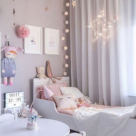 42 Chic And Comfy IKEA Sundvik Beds For Kids Room | Home Design And Interior Curtains Apartment, Apartment Curtains, Ideas Habitaciones, Room Studio, Room Curtains, Girl’s Room, Toddler Bedrooms, Tiny Apartment