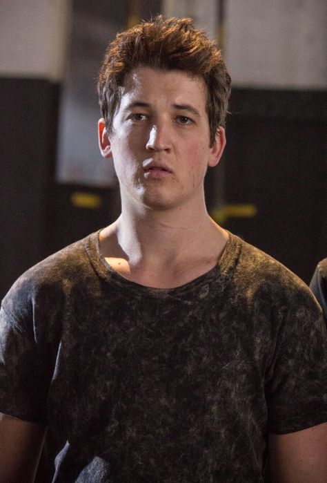 DIVERGENT - Peter Peter From Divergent, Peter Hayes Divergent, Divergent Peter, Divergent Shifting, Miles Teller Divergent, Peter Divergent, Miles Teller Rooster, Bradley Bradshaw, Peter Hayes