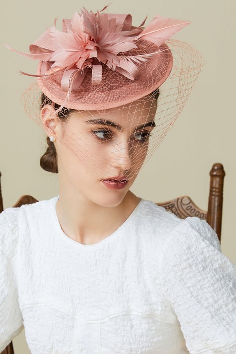 Fascinator Hats Outfit, Vintage Veil, Race Day Hats, Party Veil, 1920s Headpiece, Kentucky Derby Fascinator, Veiled Hats, Sew Projects, Vintage Veils