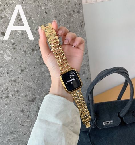 Apple Watch Bands Fashion, Apple Watch Bands Women, Apple Watch Fashion, Double Chain Bracelet, Gold Apple Watch, Bracelet Apple Watch, Gold Apple, Unique Bands, Luxury Bracelet