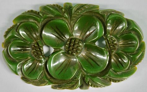 Shrinky Dink Jewelry, Bakelite Buttons, Celluloid Jewelry, Bakelite Brooch, Green Brooch, Bakelite Bracelets, Bakelite Jewelry, Shrinky Dink, Irish Eyes