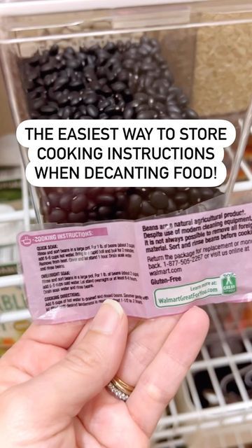 Organizing + Home Styling on Instagram: "We are BIG believers in decanting a few things in your pantry: ⠀ - Pasta/Rice that are used often 🍝 - Snacks you always purchase 🥨 - Cereal 🥣 ⠀ But we will gladly decant more for our clients if that is what they want because it’s always about what works for you! ⠀ But what do you do with the cooking instructions when you decant?!! We love to use these business card pockets to slide them in! Just use scissors to cut the instructions off the bag or box. Pantry Pasta, Organizing Home, Pasta Rice, Home Styling, Cleaning Equipment, Cooking Instructions, Pantry Organization, Pantry, Home Organization