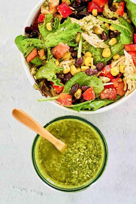 Santa Fe Salad Dressing, Cheesecake Factory Salads, Southwestern Dressing, House Dressing Recipe, Salad Dinners, Salad As A Meal, Southwest Salad Recipe, Santa Fe Salad, Santa Fe Chicken Salad