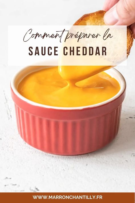 Une sauce facile et rapide pour vos apéros ! Sauce Cheddar, Dark Kitchen, Cheddar Cheese, Cheddar, Sandwiches, Sauce, Cheese