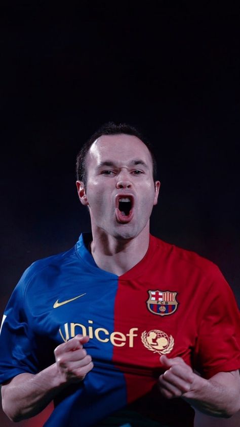 Iniesta Barca, Iniesta Barcelona, Xavi Iniesta, Fc Barca, Soccer Wallpapers, Cristiano Ronaldo Lionel Messi, Camp Nou, Important People, Football Player