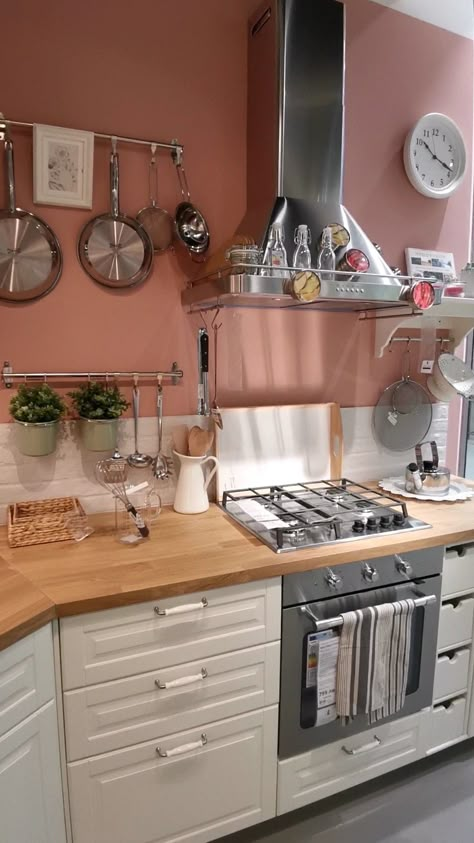 Blush Kitchen Walls, Pink Kitchen White Cabinets, Pink Kitchen Walls White Cabinets, Pink Walls Kitchen Ideas, Pink And Cream Kitchen, Ikea Hood, Painted Wall Kitchen, Pink Walls Kitchen, Pink Wall Kitchen