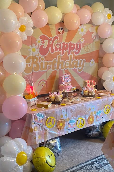 Simple Birthday Brunch Ideas, Eleven Is A Vibe Birthday, Groovy One Bday Party, Hippi Theme Birthday, Two Groovy Cake Table, 6 Is A Vibe Party, Groovy Birthday Party 10, Six Groovy Birthday, Hippies Birthday Party