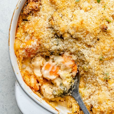 Welcome to the AK Recipe of the Month! During the month of November, we're all making my Cheddar Broccoli Cauliflower Gratin. Share your feedback on the blog and photos on social for a chance to win a $100 Anthropologie gift card, and check out our charity of the month! Thanksgiving Vegetarian, Broccoli Gratin, Breadcrumb Topping, Cheddar Broccoli, Cauliflower Gratin, Ambitious Kitchen, Cheesy Cauliflower, Broccoli Cauliflower, Broccoli Cheddar