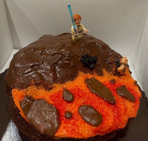 Mustafar Cake Star Wars, Star Wars Mustafar Cake, Star Wars Revenge Of The Sith Cake, Star Wars Lava Cake, Star Wars Cheesecake, Kylo Ren Cake, Revenge Of The Sith Cake, Mustafar Star Wars, Star Wars Torte