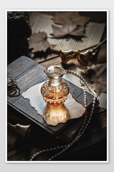 Dark Still Life Photography, Spooky Product Photography, Perfume Bottle Photography, Dark Product Photography, Vintage Product Photography, Halloween Product Photography, Perfume Photography Ideas, Autumn Flatlay, Still Life Product Photography