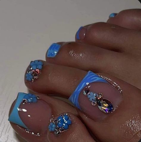 Baby Blue Toes Nails, Blue Acrylic Toe Nails, Blue Acrylic Toes, Blue Toes Nails, Gel Nails Art Designs, Blue Toe Nail Designs, Blue Pedicure Ideas, Acrylic Toe Designs, Toe Designs Pedicure