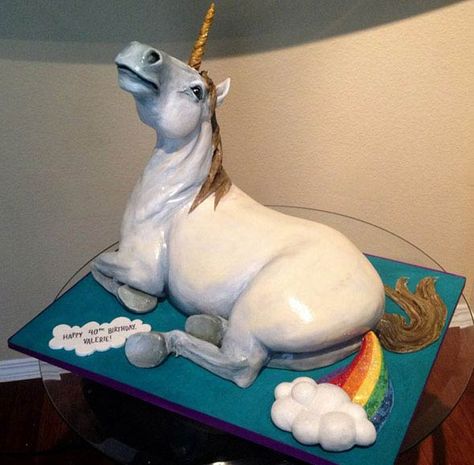 A Unicorn Farting A Rainbow Cake Sideserf Cake, Unicorn Cake Design, Unicorn Farts, Rainbows And Unicorns, Rainbow Birthday Cake, Unicorn Stuff, Unicorns And Rainbows, Unicorn Poop, 40th Birthday Cakes