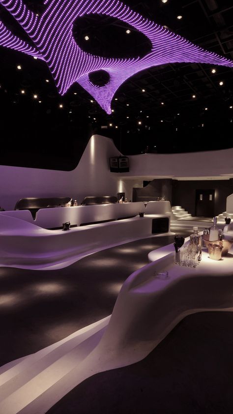 Omniview Design, Dubai Beach Club, Nightclub Interior Design, Lounge Bar Club, Interior Store Design, Nightclub Interior, Club Mykonos, Lounge Zone, Restaurant Plan