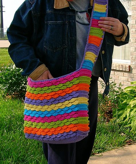 Diy Crochet Purse, Tote Bag Diy Pattern, Crochet Messenger Bag, Crocheted Purse, Messenger Bag Patterns, Mochila Crochet, Crocodile Stitch, Free Crochet Bag, Crocheted Bags