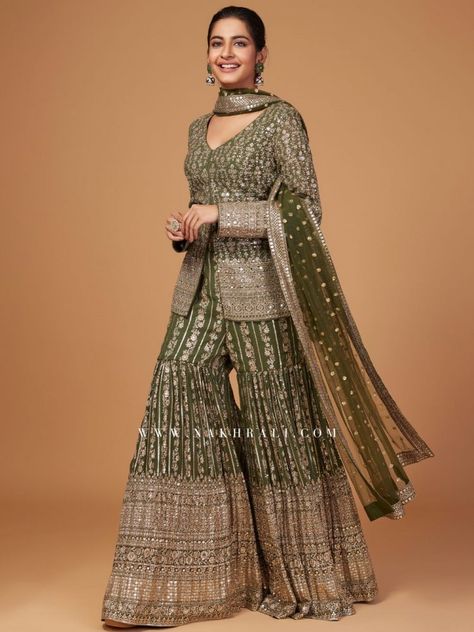 Garara Suit, Green Sharara, Sangeet Outfit, Latest Bridal Dresses, Pakistani Wedding Outfits, Indo Western Dress, Indian Dresses Traditional, Fancy Dresses Long, Traditional Indian Outfits