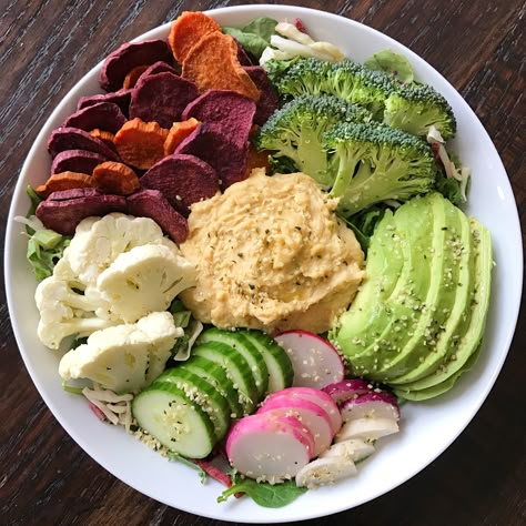 Lunch Bowl Recipes, Macadamia Recipes, Tiki Food, Homemade Sweet Potato Chips, Hummus Snack, Food Cravings Recipes, Sweet Potato Chips Recipe, Homemade Ranch Dip, Vegan Clean Eating