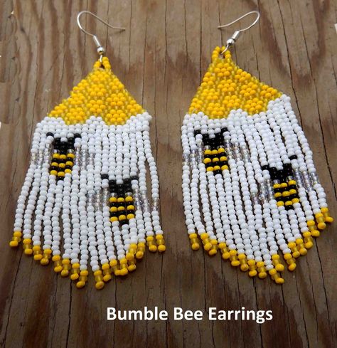 Bumble Bee Earrings.   Seed beads woven into drop earrings with honeycomb and bees.  Gift for Christmas birthday girlfriend anniversary. Hand woven Free gift bag Earrings Seed Beads, Bumble Bee Earrings, Seed Bead Jewelry Patterns, Seed Bead Crafts, Art Perle, Girlfriend Anniversary, Beads Craft, Beaded Earrings Diy, Brick Stitch Earrings