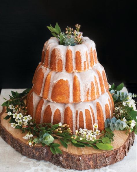 Tier Cakes, Wedding Cake Recipe, Special Cakes, Creative Cake Decorating, Cake Decorating Designs, Bundt Cakes Recipes, Childrens Birthday Cakes, Nordic Ware, Baking Set