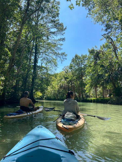 #stpetersburg #weekiwachee #naturalsprings #kayak Kayak Aesthetic, Kayaking River, Kayaking Aesthetic, Weeki Wachee, Springs Florida, Vision Board Pictures, Shotting Photo, Adventure Aesthetic, Foto Ideas Instagram