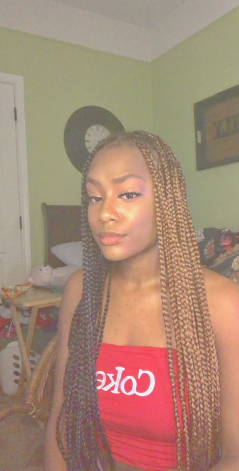 knotless box braids, half and half color. half orange, half black. Half And Half Hair Color Knotless Braids, Half And Half Color Knotless Braids, Half And Half Knotless Braids Color, Split Color Knotless Braids, Half And Half Knotless Braids, Half Colored Braids, Half And Half Braids Black Hair, Box Braids Half And Half Color, Half And Half Hair Color Braids