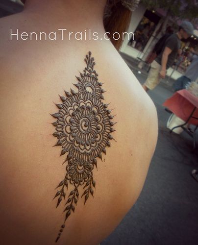 Henna mendhi back Upper Arm Henna, Arm Mehndi Design, Arm Mehndi, Namaste Tattoo, Arm Henna, Back Henna, Henna Mandala, Henna Inspired Tattoos, Henna Body Art