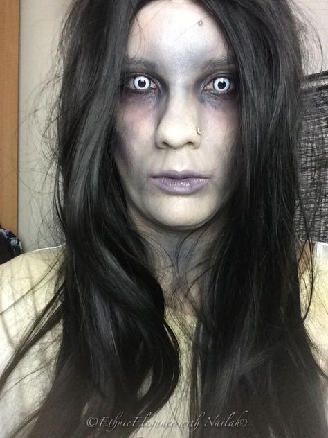 Possessed Makeup, Scream Art, Youtube Halloween, Vampire Dracula, Creepy Halloween Makeup, Devil Girl, Halloween Makeup Inspiration, Horror Movie Characters, Sfx Makeup