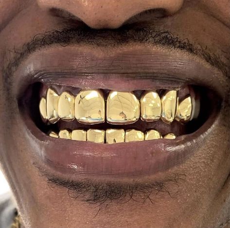 Gold Teeth Grills, Pretty Teeth, Dental Jewelry, Grillz Teeth, Facial Routine Skincare, Gold Grill, Facial Routines, Gold Grillz, Grills Teeth