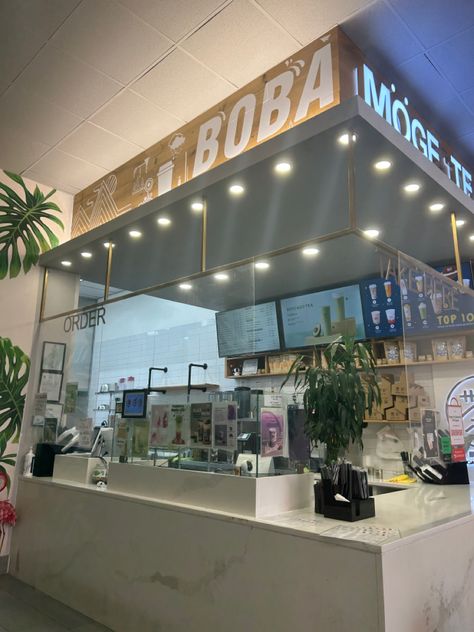 Boba Shop Background, Boba Store Interior, Aesthetic Boba Shop Interior, Bubble Tea Shop Exterior, Boba Store Aesthetic, Boba Shop Ideas, Boba Tea Shop Aesthetic, Boba Cafe Aesthetic, Boba Shop Exterior