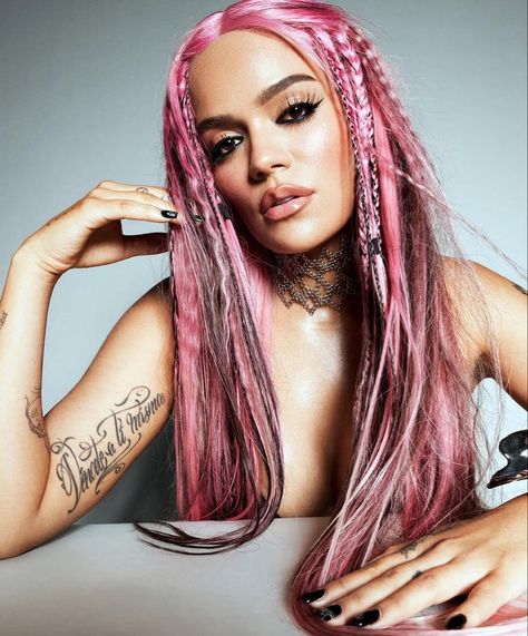 Pink And Black Hair, Rolling Stone Magazine, Girly Pop, Love Pink Wallpaper, G Hair, The Lie, Types Of Makeup, Festival Hair, Cover Story