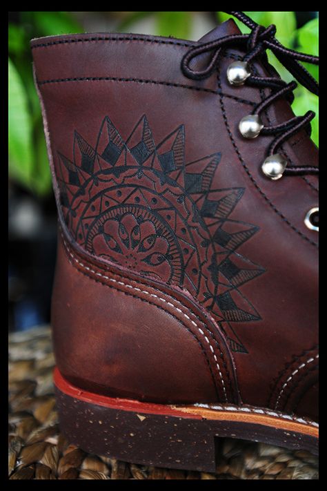 Custom Leather Burning on Behance Tattoo Leather Art, Leather Tattoo, Leather Burning, Shoe Tattoos, Custom Leather Work, Leather Work Gloves, Wing Boots, Leather Detailing, Leather Diy Crafts