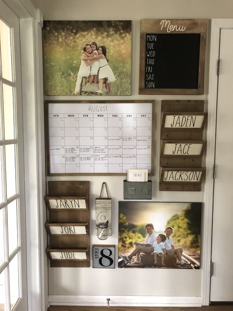 Wall Of Organization, Farmhouse Family Calendar, Corner Command Center Ideas, Family Organisation Board, Family Bulletin Board Ideas Home, Family Wall Planner Ideas, Calender Organizer Ideas, Family Planner Wall Kitchen, Family Command Center Closet