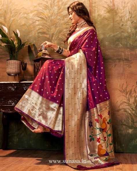 Maroon Paithani Silk Saree Paithani Silk Saree, Saree Bollywood, Paithani Saree, Paithani Sarees, Purple Saree, Indian Bridal Wear, Indian Lehenga, Designer Sarees Online, Dress Indian Style