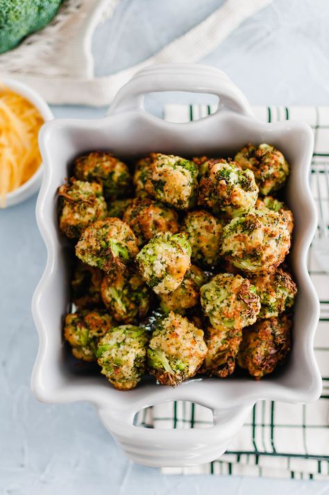 Air Fryer Broccoli Cheese Bites - Meg's Everyday Indulgence Appetizers Air Fryer, Broccoli Cheese Bites, Air Fryer Broccoli, Broccoli Bites, New Year's Eve Appetizers, Holiday Favorite Recipes, Broccoli Cheese, Cheese Bites, Cheese Balls