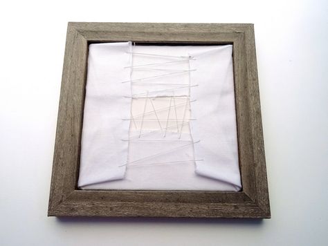 Framing Needlework, Diy Embroidery Frame, Framing Embroidery, Embroidery Basics, Embroidery Floss Crafts, Slow Sewing, Sweet Embroidery, Frame Embroidery, Primitive Stitchery