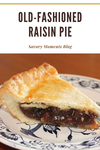 Old Fashioned Raisin Pie Recipe, Raisin Pie Recipe, Raisin Pie, Island Recipes, Bistro Kitchen, Fruit Pies, Pie Pie, Favorite Pie, Fruity Desserts