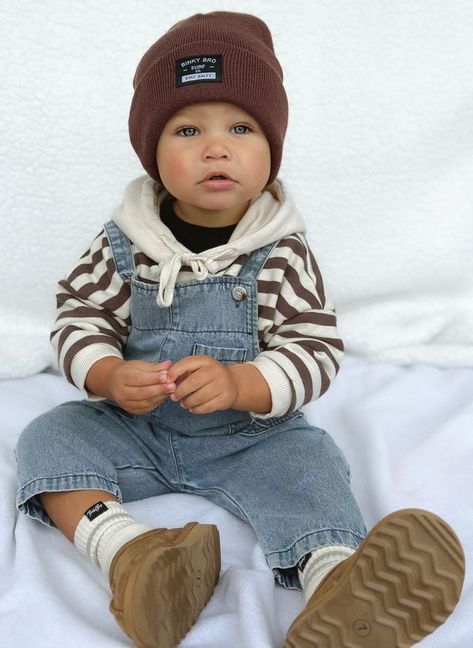 Thanksgiving Outfit For Baby Boy, Fall Outfits Baby Boy, Fall Baby Aesthetic, Baby Boy Autumn Outfits, Baby Boy Fall Outfits 1 Year, 6 Month Baby Outfits Boys, Smocked Boy Outfits, Newborn Boy Winter Outfits, Baby Boy Fall Outfits 6 Months