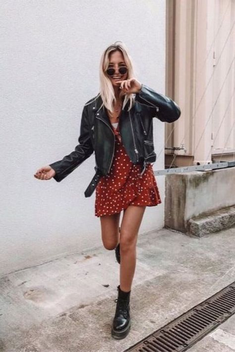 The Best Ways To Wear Dr Martens This Summer | Society19 UK Outfit Leather Jacket, Basic Ootd, Fits Summer, Dr Martens Outfit, Mode Prints, Hair Inspired, Doctor Dress, Converse Outfits, Leather Jacket Dress