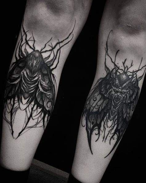 Dark And Creepy, Moth Tattoos, Moth Tattoo Design, Tattoo World, Insect Tattoo, Mushroom Tattoos, Demon Tattoo, Aries Tattoo, Flash Tattoo Designs