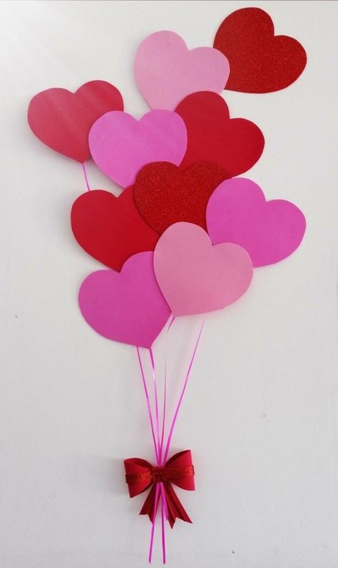 Valentines Day Office, Valentine Door Decorations, Crafts For Kids Paper, February Crafts, Diy Valentine's Day Decorations, Diy Valentines Decorations, Valentine Crafts For Kids, 강아지 그림, Diy Crafts Paper Flowers