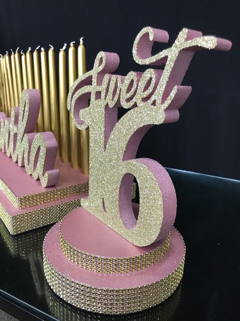 Sweet 16 Birthday Party Decorations, Sweet 16 Centerpieces Diy, Sweet 16 Table Centerpieces, Sweet 16 At Home Party Ideas, Sweet 16 Themes Unique, Quinceanera Rose Gold, Sweet 16 Cinderella Theme, Sweet Sixteen Decorations, Sweet 16 Party Planning