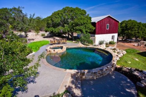 two-circle-pool Above Ground Pond, Kleiner Pool Design, Pool Design Ideas, Swimming Pool Landscaping, Pool Landscape Design, Stock Tank Pool, Tank Pool, Round Pool, Stock Tank