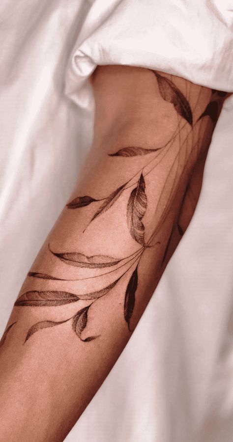 Leaf Shading Tattoo, Ti Leaf Tattoo, Tattoo Leaves, Leaves Tattoo Design, Leaf Tattoo, Tatto Sleeve, Fall Leaves Tattoo, Waist Tattoos, Branch Tattoo