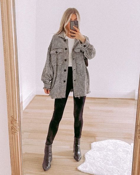 Going Out Capsule Wardrobe, Shacket Outfits, 30s Outfits, Adrette Outfits, Work Trip, Looks Pinterest, Mode Inspo, Casual Winter Outfits, Outfit Inspo Fall